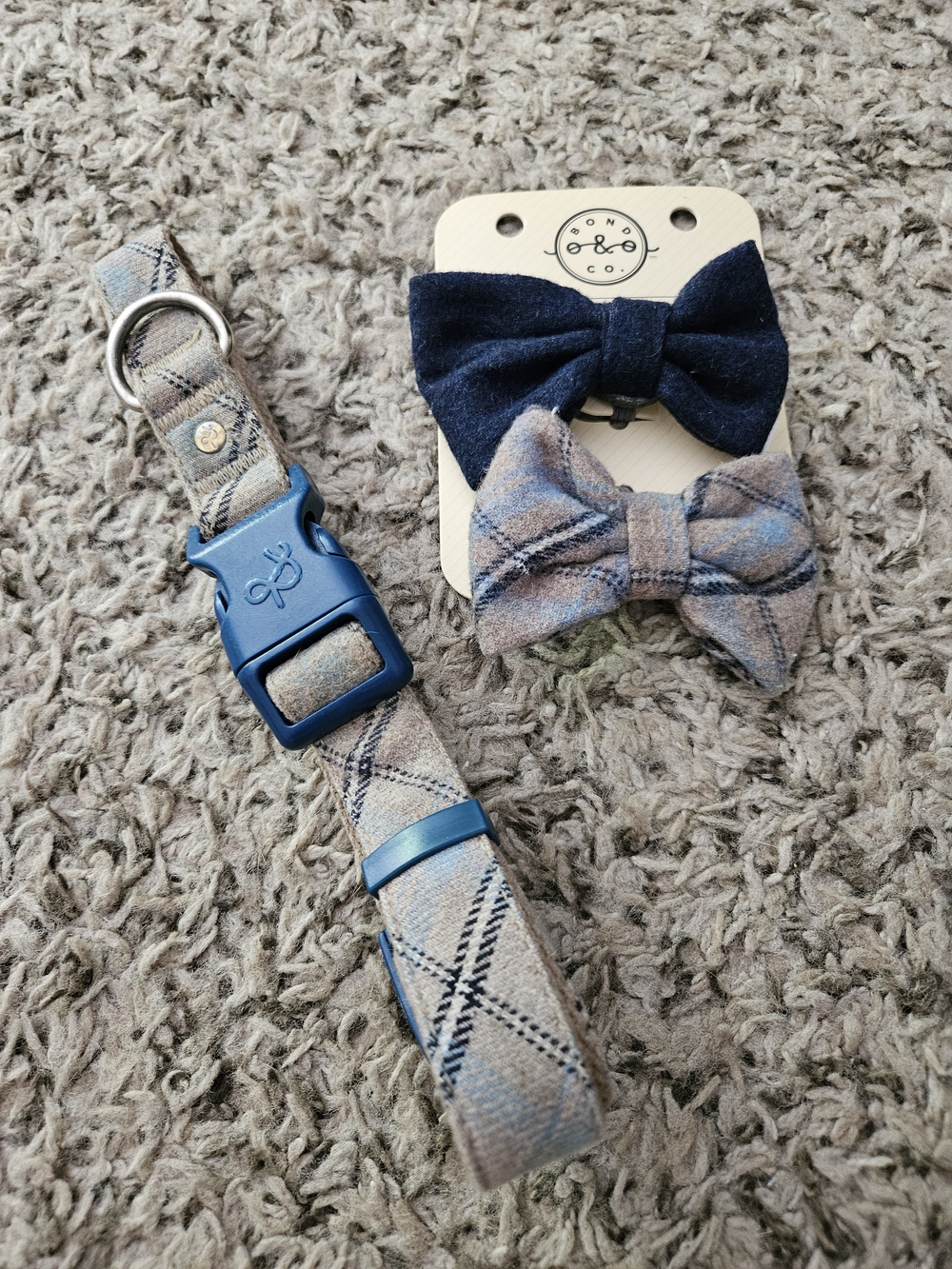 Plaid Dog Collar with Navy & Tan Bow Clips